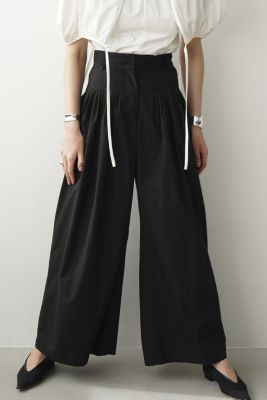 CLANE TUCK DESIGN WIDE PANTS - IVORY