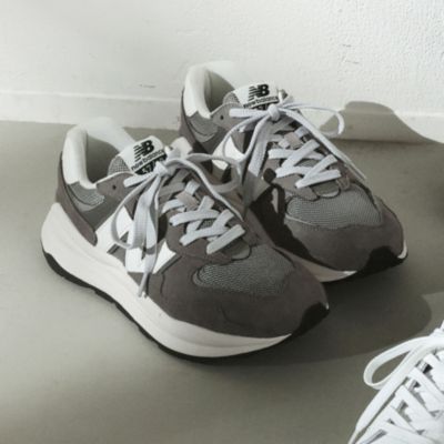 ��l�̃X�^�C���A�b�v�X�j�[�J�[�yNew Balance �z M5740 ����
