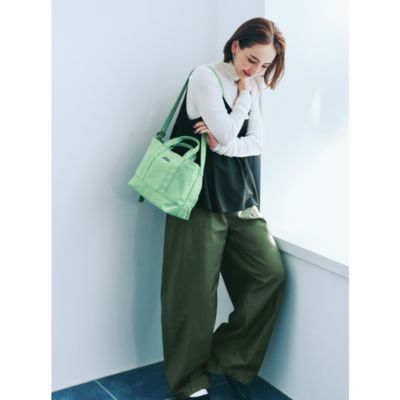 美品 12closet 石上美津江さん 洗える カーヴィパンツ 36 カーキ 12closet(トゥエルブクローゼット)の【石上美津江さんコラボ