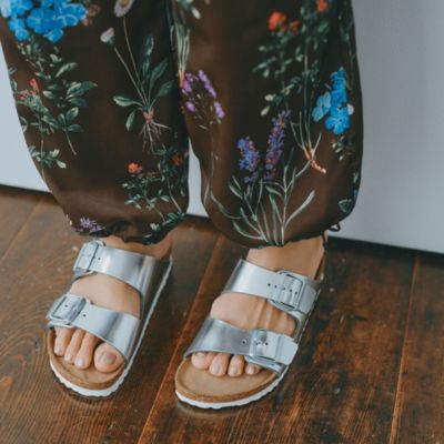 BIRKENSTOCK(ビルケンシュトック)のArizona SFB LENA Metallic Silver