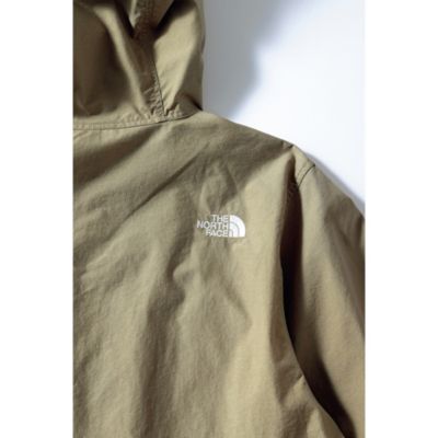 ���Ɣw�ʂ̉E�������� ���S�h���イ��z�u�B �d�S�A�b�v���ʂ����ґ�I