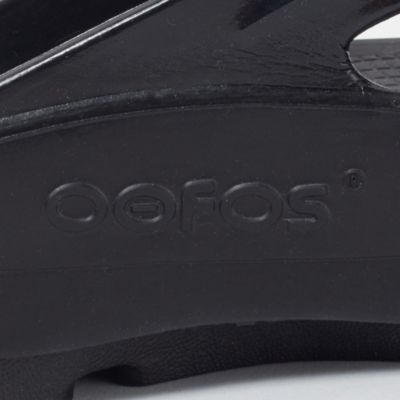 ☆ OOFOS リカバリーサンダル（厚底）OOmega 24cm 試着のみ ☆ 西側