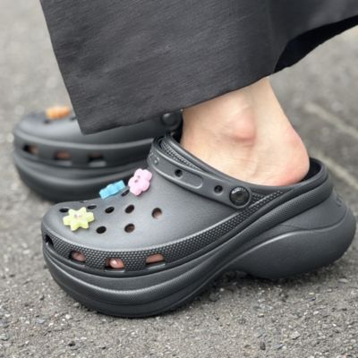 crocs(クロックス)のWOMEN'S CROCS CLASSIC BAE CLOG通販 | 集英社