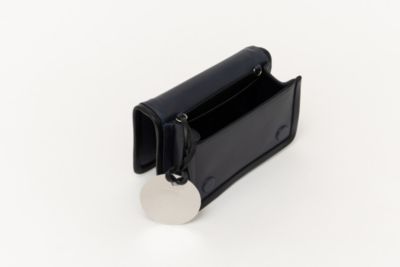 �i�ʒ��j�l�C�r�[×�u���b�N