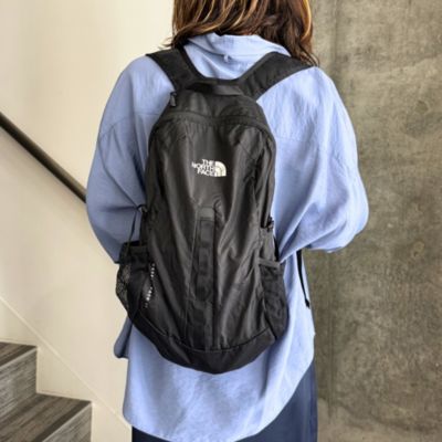 通勤も週末もしゃれ見え！4万円台以下の“軽量バッグ”5選【40代ファッション】