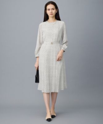 自由区 L(ジユウク エル)の【19号サイズまで展開】ライトサテン