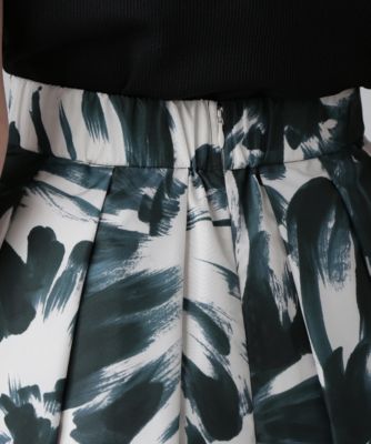 ADORE(アドーア)の◇ブラッシュフラワープリントスカート通販 | 集英社