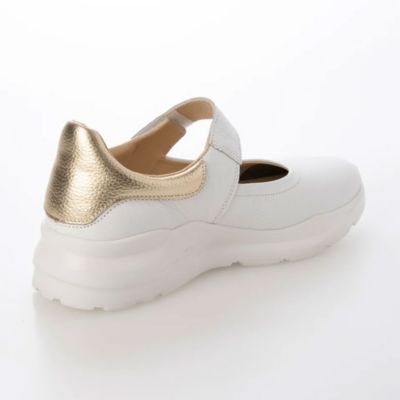 enchanted(エンチャンテッド)の本革メリージェーンスニーカー