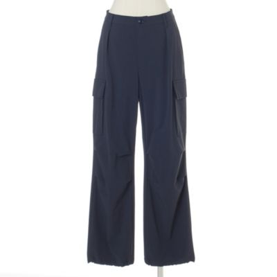 Chloe クロエ　クロシェ　カーゴパンツ Chloé シルクサテン製フルイド カーゴパンツ | Chloé JP