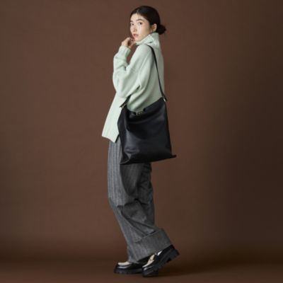 モデル身長171cm/着用サイズF