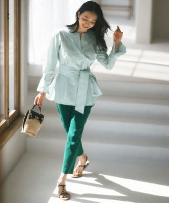 美品 23区 スキッパーベルト付きブラウス2024ss Oggi掲載 杏さん着用 23区 S(ニジュウサンク エス)の【Oggi4月号掲載/杏さん着用