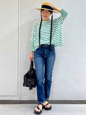 human woman(ヒューマン ウーマン)のスリムストレートデニム通販