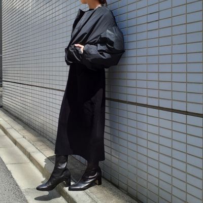 E by eclat(イーバイエクラ)のメモリータフタノーカラーブルゾン