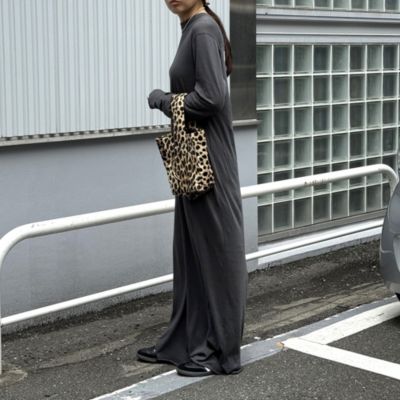 INSCRIRE(アンスクリア)のコットンカシミアナンバリングドレス通販