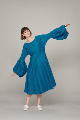 MERLETTE ”ARASHIYAMA”STATEMENT SLEEVE DRESS WITH WAIST PIN TUCKS