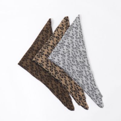 NOLLEY'S(ノーリーズ)のトライアングルレオパード柄ストール通販