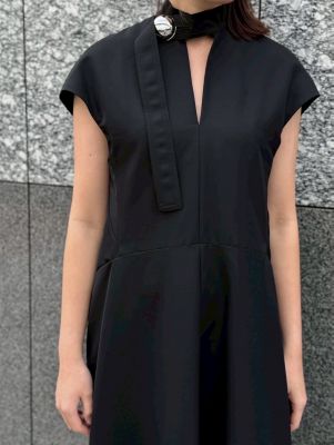 値下げ◎ LAURA ハルノブムラタ　harunobumurata HARUNOBUMURATA(ハルノブムラタ)のLAURA（半袖ボタンワンピース）通販