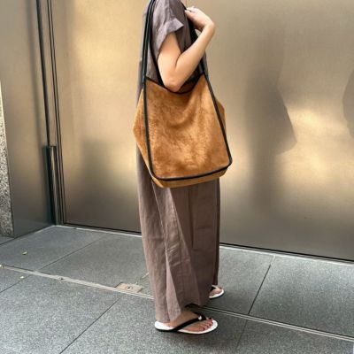 IOMMI(イオミ)のスクエアショルダートートバッグ通販 | 集英社HAPPY