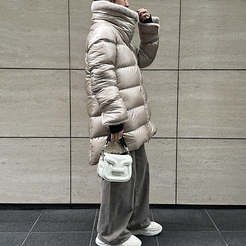 スタッフ身長152cm アイボリー/42