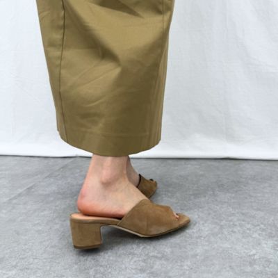 FABIO RUSCONI(ファビオ ルスコーニ)のスエード太ヒールサンダル通販