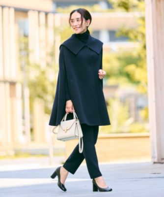 Newans(ハッシュニュアンス)のセーラーカラーダブルフェイスケープ