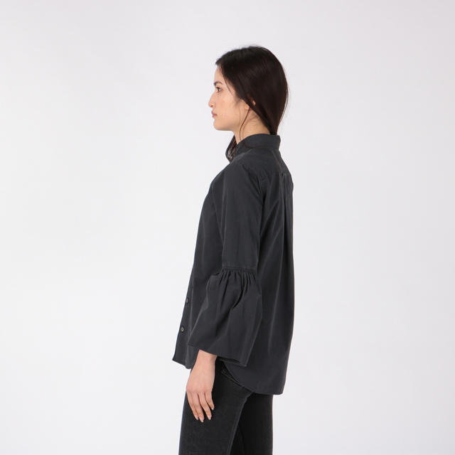MADISONBLUE BELL SLEEVE SH WASHED OUT SHIRT/BLOUSE
