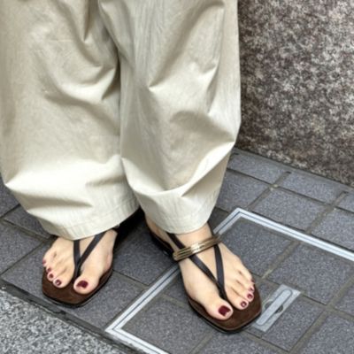 ＼新作登場！／バイヤーおすすめ！夏にぴったりな大人のための「サンダル＆バッグ6選」【40代ファッション】
