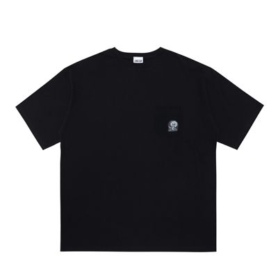 ONE PIECE(ワンピース)の『ONE PIECE』ポケット付きビッグシルエットT