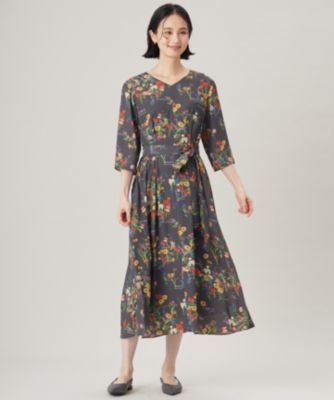 美品 自由区 自由区 ジユウク 洗える フラワープリント ワンピース 自由区 L(ジユウク エル)の【洗える】フラワーガーデンプリント