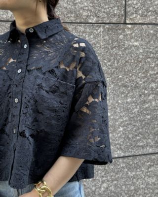 SACRA(サクラ)のレースクロップト丈シャツ通販 | 集英社HAPPY PLUS STORE