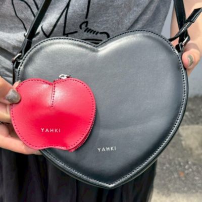YAHKI(ヤーキ)のW FACEハートショルダーバッグ通販 | 集英社