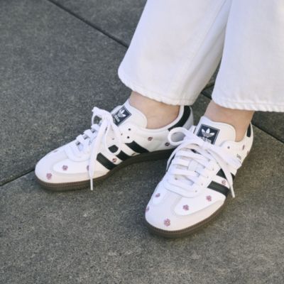 �X�^�b�t���p �N���E�h�z���C�g�^�R�A�u���b�N�^�K��