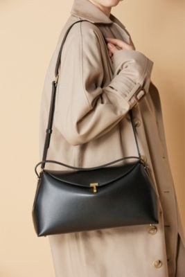 TOTEME・T－Lock leather top handle・￥235,400