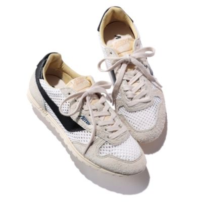 通勤も休日も、コーデを更新するならこれ！大人の春スニーカー10選【40代ファッション】