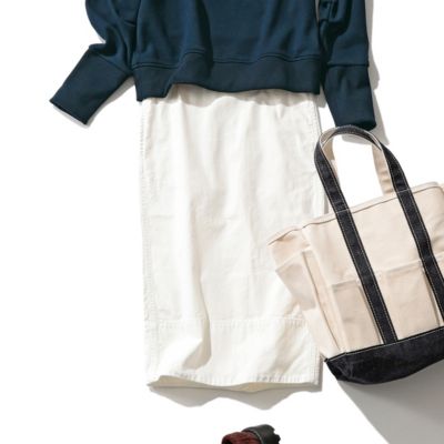 MADISONBLUE(マディソンブルー)の”SOFIE”バックサテンタイトロング