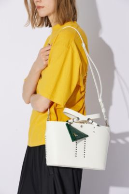【TOGA】トーガ Triangle coin case コインケース 財布 TOGA TOO】Triangle coin case(F24DA092)｜阪急百貨店公式通販