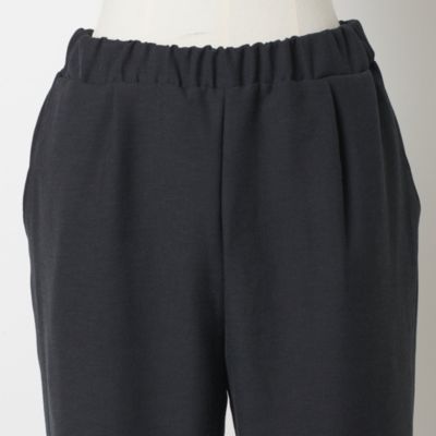 OUR 【LEE別注】【洗える】【接触冷感】涼しくはけるテーパードパンツ OURHOME(アワーホーム)の【LEE別注】【洗える】【速乾】【接触冷
