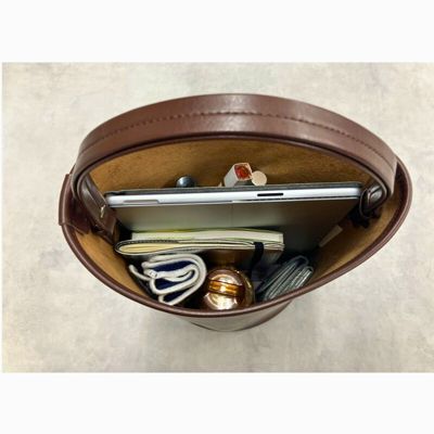 通勤も週末もしゃれ見え！4万円台以下の“軽量バッグ”5選【40代ファッション】