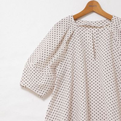 NOLLEY'S(ノーリーズ)のサッカードット5分袖タックブラウス通販