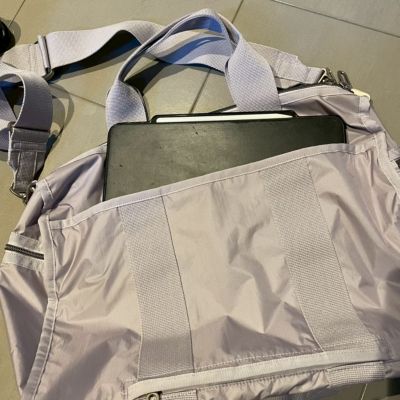 LeSportsac×eclat(レスポートサック×エクラ)のエッセンシャル