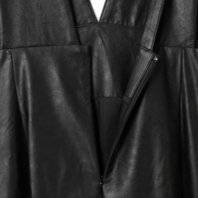 SACRA(サクラ)の【HPS別注】SYNTHETIC LEATHER ジャンパー