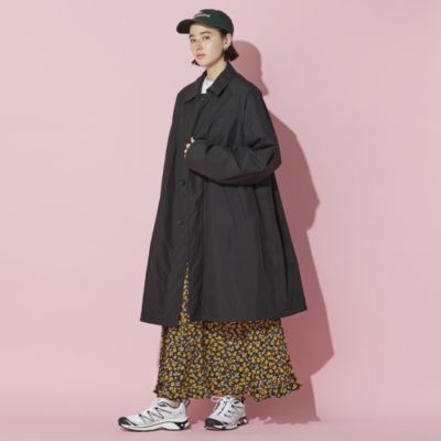 お値下げ！新品！PFピーエッフェbyパオラフラーニのフリルコート黒44 新品！PFピーエッフェbyパオラフラーニのフリルコート黒44