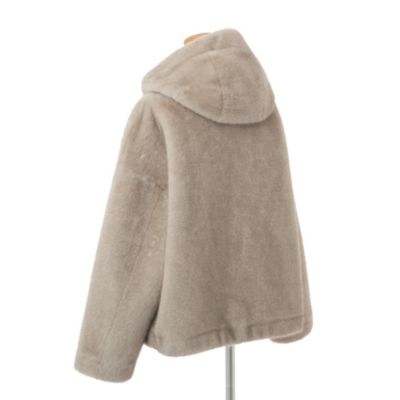 STUDIO AR(スタジオ エーアール)のフェイクファーリバーシブル