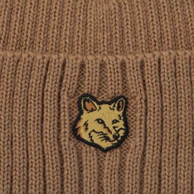 MAISON KITSUNE(メゾン・キツネ)のFOX HEAD PATCH RIBBED BEANIE通販