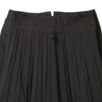 Ray BEAMS（レイ ビームス）TOGA PULLA / WOOL SHORT PANTS