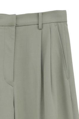 CLANE(クラネ)のBASIC TUCK PANTS通販 | 集英社HAPPY PLUS STORE