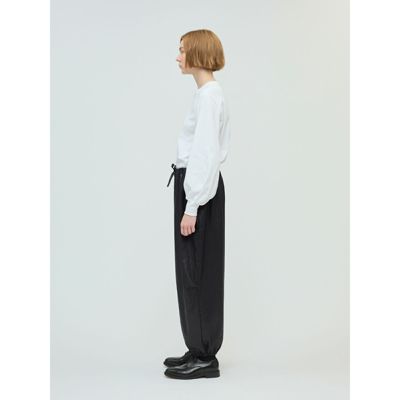 mizuiro ind(ミズイロインド)のグロッシードローストリングヘム