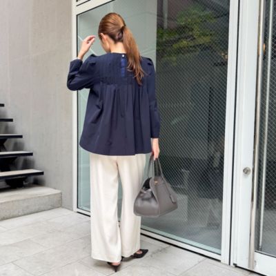 NOLLEY'S(ノーリーズ)のウォッシャブルタックフレアーブラウス通販