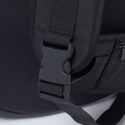 universal overall 【LEE】別注撥水ボディバッグ　ブラック UNIVERSAL OVERALL(ユニバーサル オーバーオール)の【LEE別注