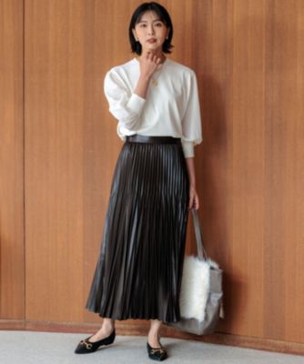 23区 L(ニジュウサンク エル)の【洗える】レザーライクプリーツ